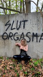 whore slut orgasma kinky bitch fucking sex slut outside public cunt to use for rent in hamburg prostitute and cam slut slave to use and abuse