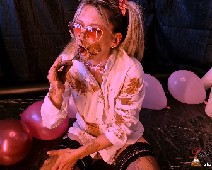Scat Slut-Orgasma Celeste cum and play with me in shit 05