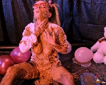 Scat Slut-Orgasma Celeste cum and play with me in shit 07